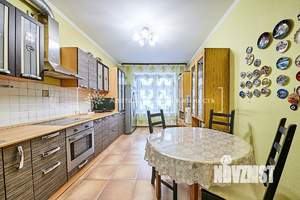 3-к квартира, вторичка, 101м2, 2/5 этаж