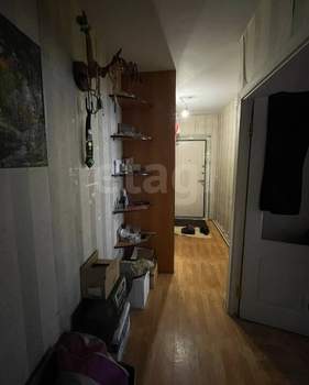 3-к квартира, вторичка, 70м2, 1/10 этаж