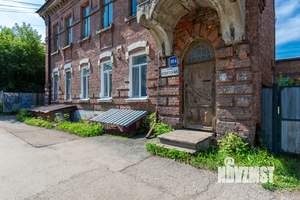 4-к квартира, вторичка, 105м2, 2/2 этаж