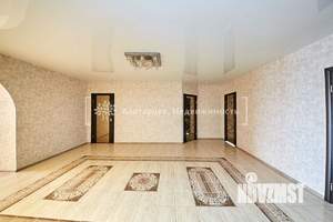 3-к квартира, вторичка, 135м2, 6/9 этаж