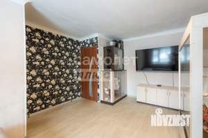 3-к квартира, вторичка, 56м2, 1/5 этаж