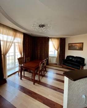 3-к квартира, вторичка, 90м2, 3/5 этаж