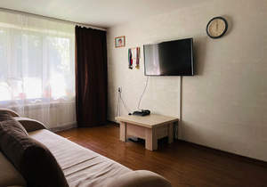 2-к квартира, вторичка, 54м2, 1/9 этаж