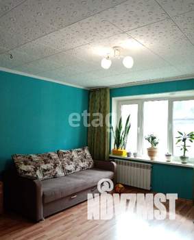 3-к квартира, вторичка, 68м2, 1/10 этаж