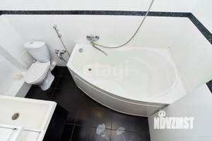 4-к квартира, вторичка, 133м2, 7/7 этаж