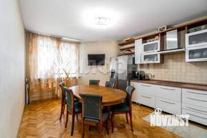 4-к квартира, вторичка, 129м2, 6/6 этаж