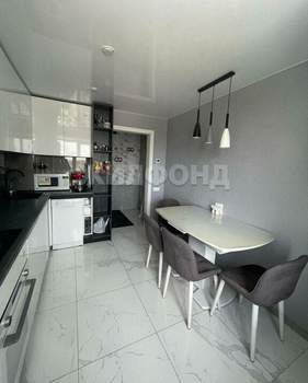 3-к квартира, вторичка, 62м2, 9/9 этаж