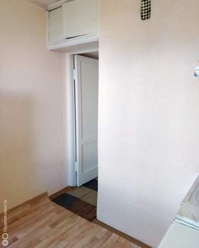 3-к квартира, вторичка, 57м2, 3/5 этаж