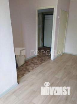 2-к квартира, вторичка, 42м2, 4/5 этаж