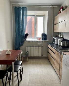 2-к квартира, вторичка, 54м2, 1/15 этаж