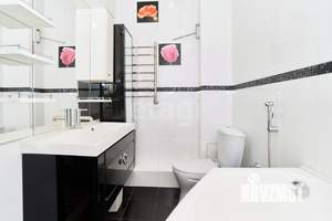 4-к квартира, вторичка, 133м2, 7/7 этаж