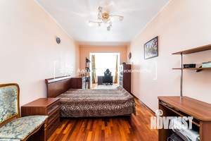 4-к квартира, вторичка, 224м2, 2/6 этаж