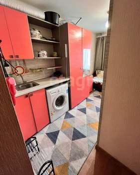 1-к квартира, вторичка, 13м2, 1/10 этаж