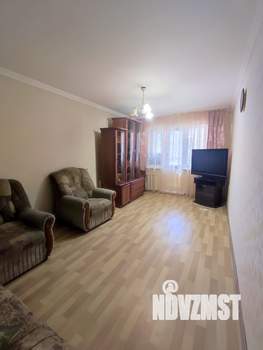 2-к квартира, вторичка, 42м2, 1/5 этаж