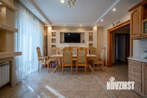 3-к квартира, вторичка, 121м2, 5/6 этаж