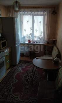 3-к квартира, вторичка, 70м2, 1/10 этаж