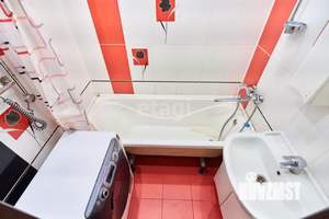 2-к квартира, вторичка, 64м2, 2/10 этаж