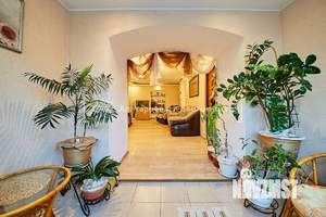 4-к квартира, вторичка, 94м2, 1/9 этаж