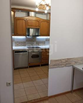 2-к квартира, вторичка, 62м2, 10/10 этаж