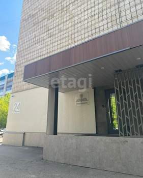 4-к квартира, вторичка, 72м2, 6/10 этаж