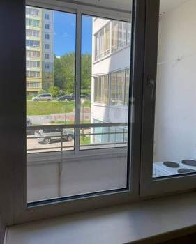 2-к квартира, вторичка, 63м2, 2/10 этаж