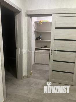 2-к квартира, вторичка, 56м2, 1/19 этаж