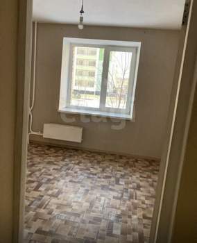 2-к квартира, вторичка, 61м2, 1/10 этаж