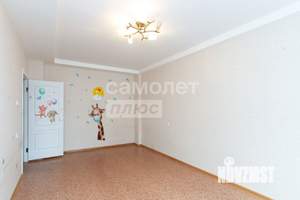 3-к квартира, вторичка, 82м2, 1/10 этаж