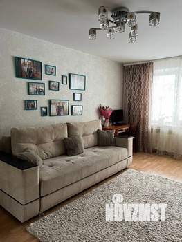 2-к квартира, вторичка, 54м2, 1/10 этаж