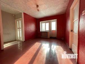 3-к квартира, вторичка, 53м2, 2/4 этаж