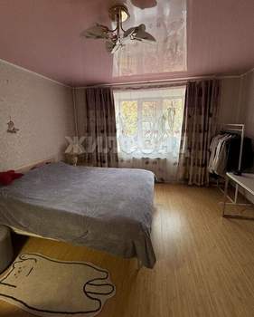 2-к квартира, вторичка, 66м2, 1/6 этаж