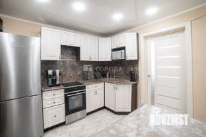 2-к квартира, вторичка, 50м2, 1/10 этаж