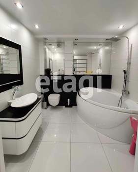 3-к квартира, вторичка, 91м2, 7/17 этаж