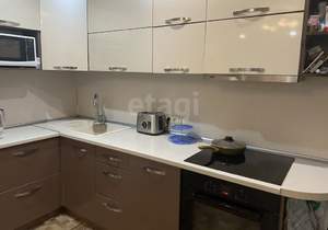 3-к квартира, вторичка, 64м2, 4/17 этаж