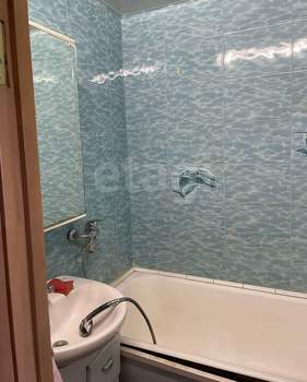 3-к квартира, вторичка, 68м2, 8/9 этаж