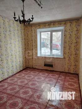 3-к квартира, вторичка, 63м2, 1/9 этаж