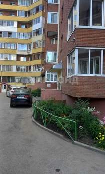 2-к квартира, вторичка, 64м2, 6/10 этаж