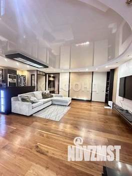 3-к квартира, вторичка, 100м2, 8/10 этаж