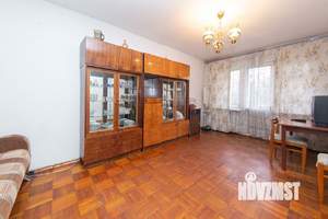 2-к квартира, вторичка, 43м2, 1/5 этаж