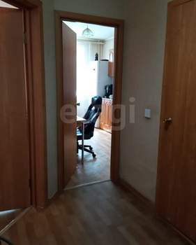 1-к квартира, вторичка, 37м2, 8/10 этаж