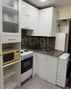 1-к квартира, вторичка, 18м2, 5/5 этаж