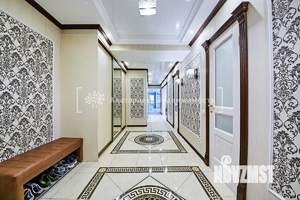 4-к квартира, вторичка, 130м2, 3/9 этаж