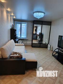 Студия квартира, вторичка, 71м2, 2/10 этаж