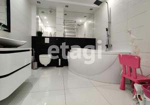 3-к квартира, вторичка, 91м2, 7/17 этаж
